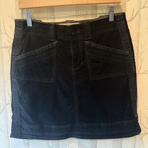 Sahalie Corduroy Black Skirt Size 4